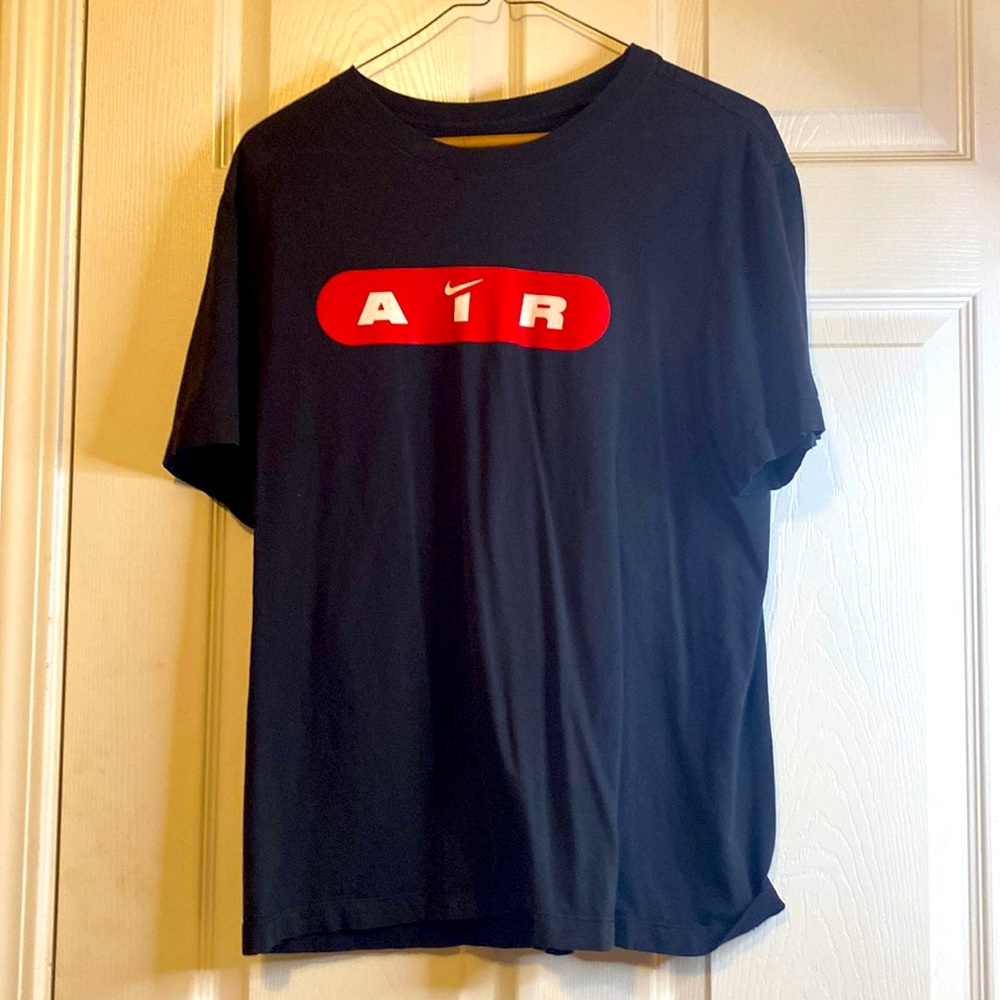 Nike men’s shirt